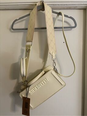 Steve Madden Pear Sorbet Logo Satchel Bag with Detachable Strap